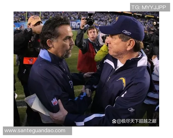 足球明星遭遇球迷怒骂现场直击引发热议与反思